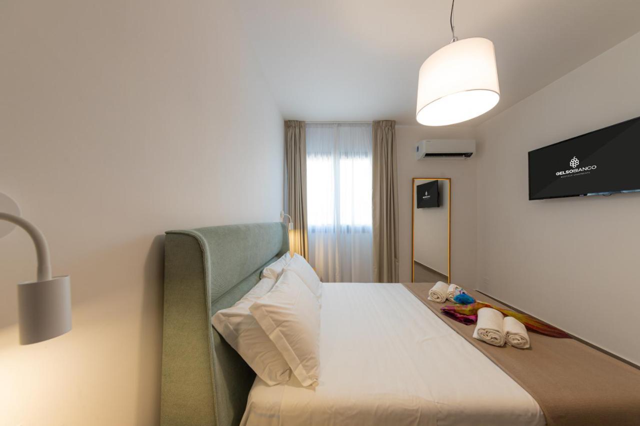 Gelso Bianco Boutique Apartments Campofelice Di Roccella Bagian luar foto