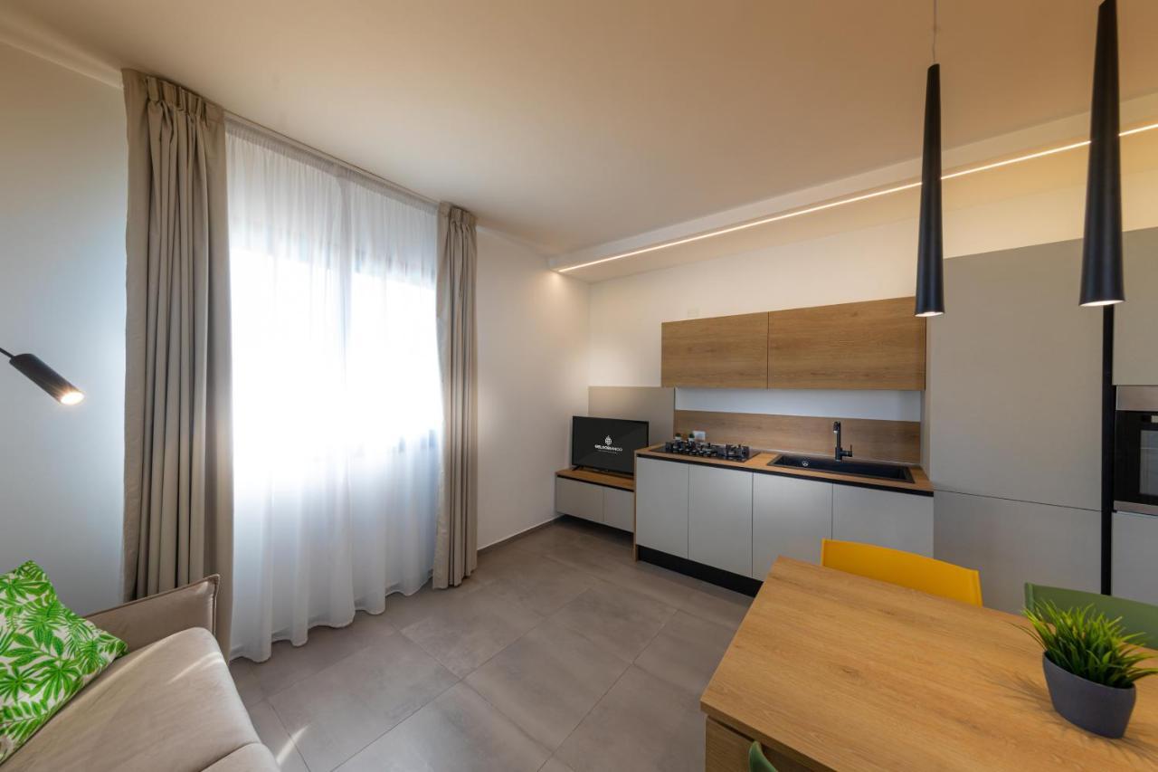 Gelso Bianco Boutique Apartments Campofelice Di Roccella Bagian luar foto